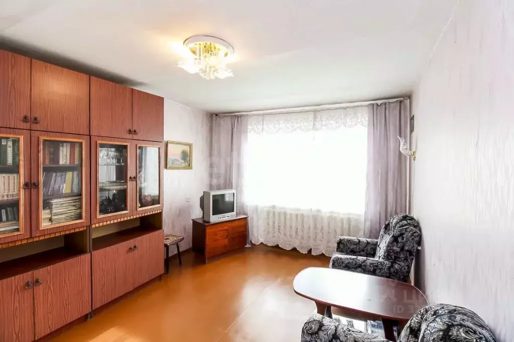 2-к кв. Тюменская область, Тюмень ул. Шишкова, 82а (49.5 м) - Фото 0