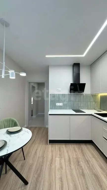 1-к кв. Тюменская область, Тюмень Широтная ул., 51 (33.6 м) - Фото 1