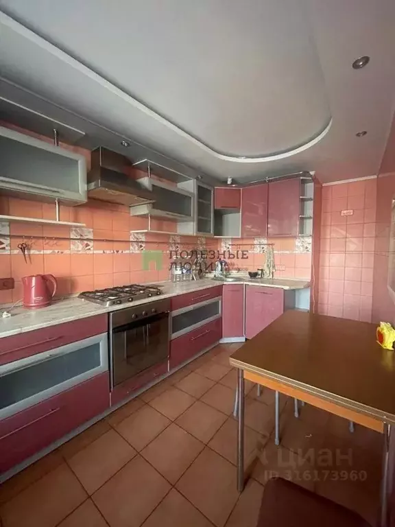 4-к кв. Курганская область, Курган ул. 7-я Больничная, 38А (79.7 м) - Фото 1