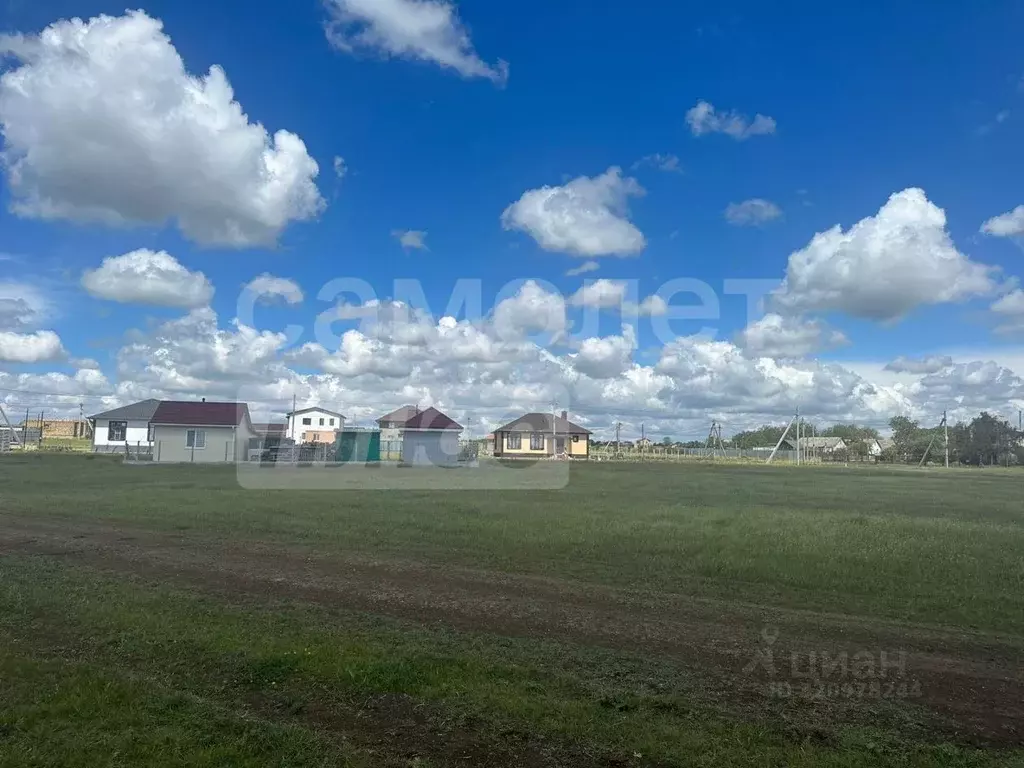 Участок в Крым, Симферопольский район, с. Родниково  (6.0 сот.) - Фото 2
