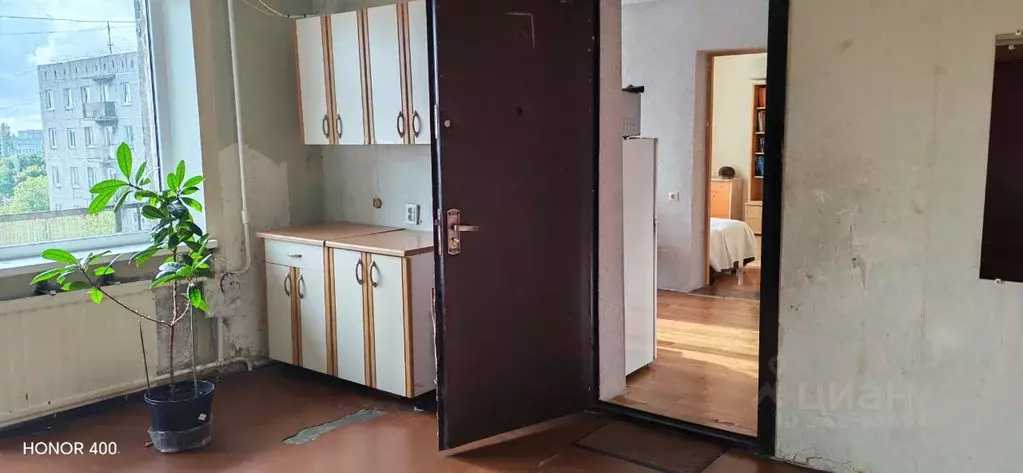 Комната Калининградская область, Калининград Азовская ул. (30.0 м) - Фото 1