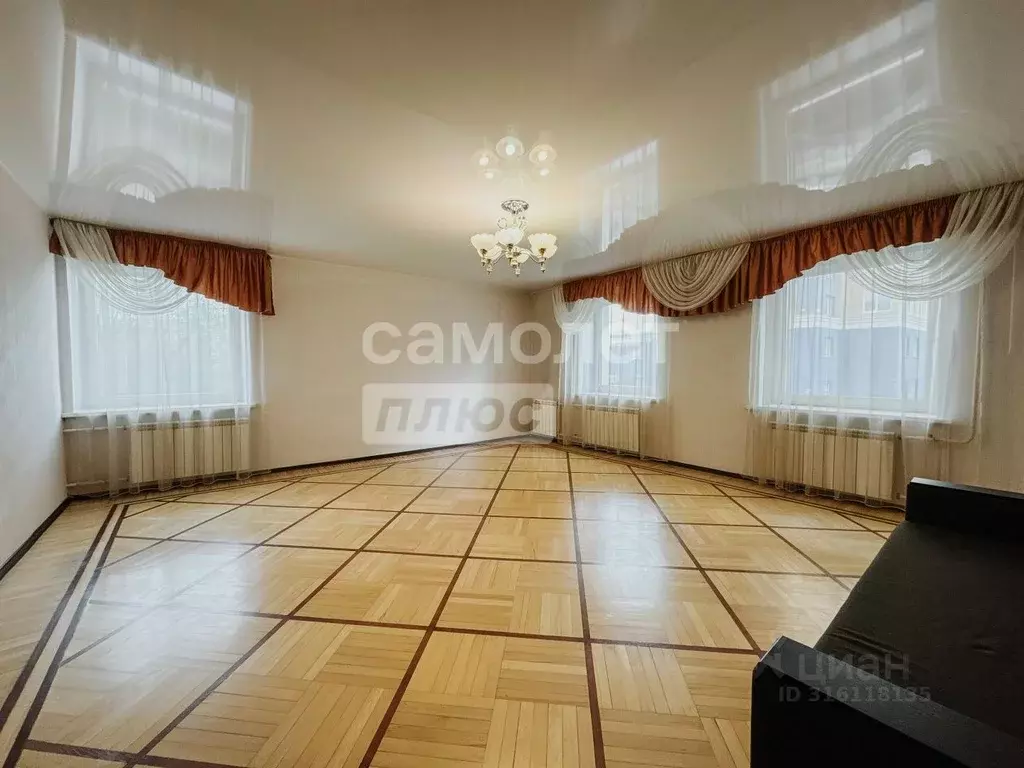 3-к кв. Ивановская область, Иваново ул. Володарского, 1 (154.2 м) - Фото 0