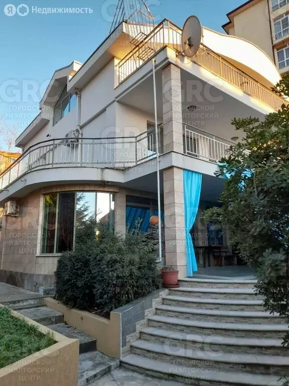 Дом в Сочи, микрорайон Бытха, улица Бытха (397.6 м) - Фото 1