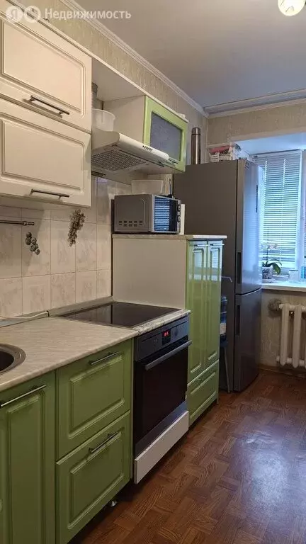 2-комнатная квартира: Барнаул, улица Шумакова, 45 (55 м) - Фото 0
