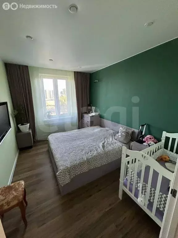 1-комнатная квартира: Тюмень, улица Тимофея Чаркова, 69к3 (29.7 м) - Фото 1