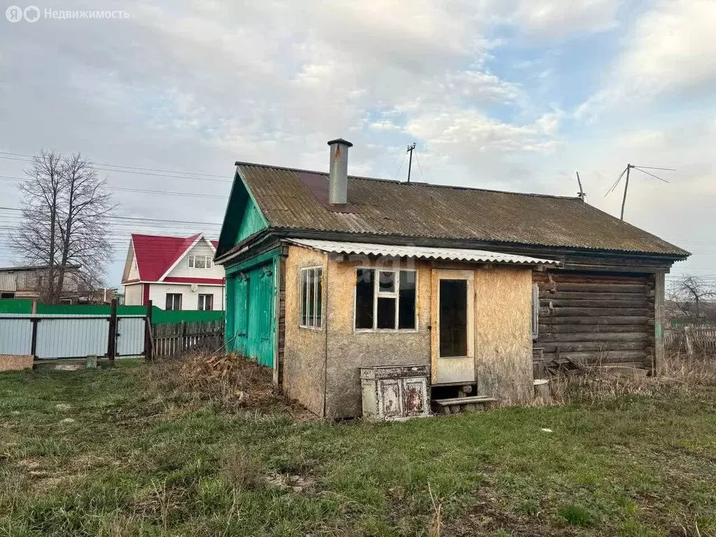 Дом в Кушнаренковский район, Старокурмашевский сельсовет, село ... - Фото 0