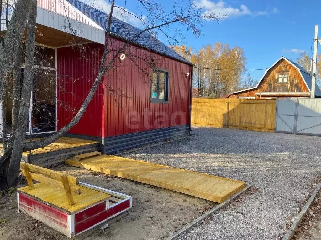 Дом в Тюменская область, Тюмень Лесник СНТ, ул. Вишневая (32 м) - Фото 1