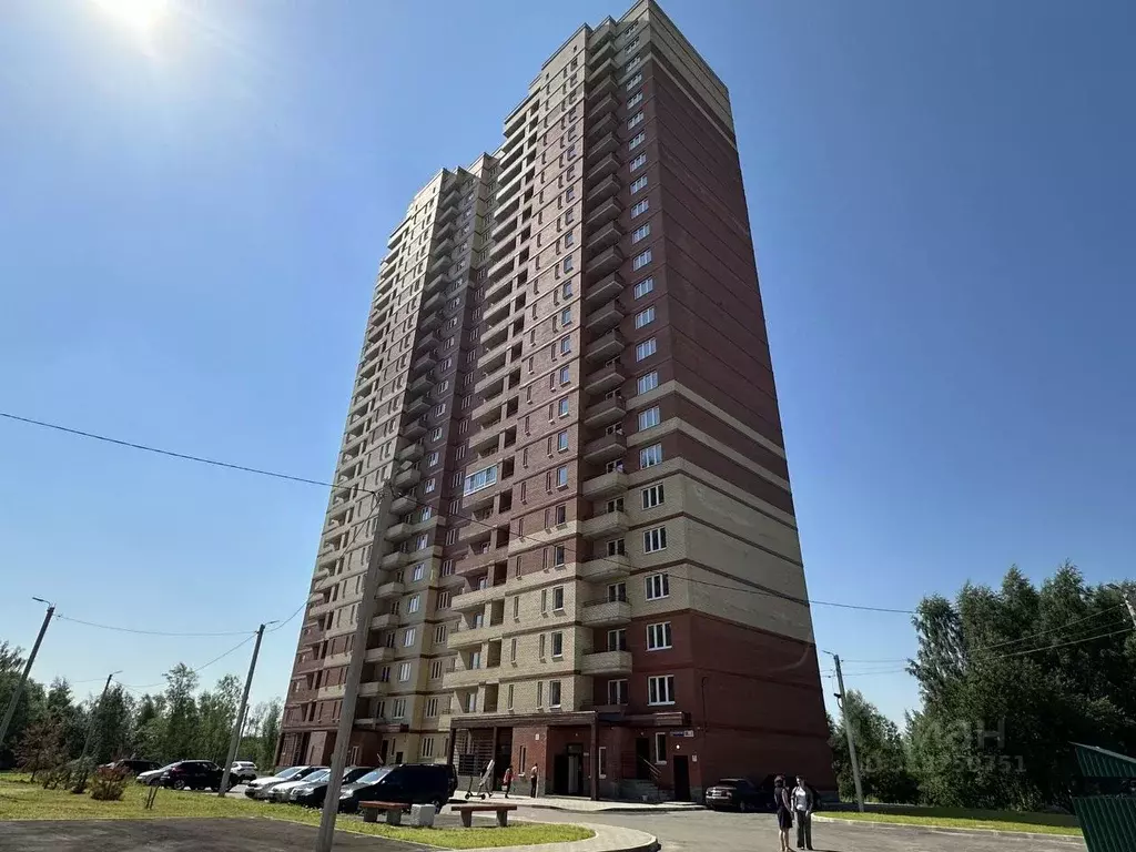 3-к кв. Ярославская область, Ярославль Красноборская ул., 38к3 (88.8 ... - Фото 0