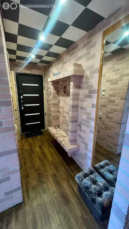 3-комнатная квартира: Братск, улица Мира, 22 (54.5 м) - Фото 1