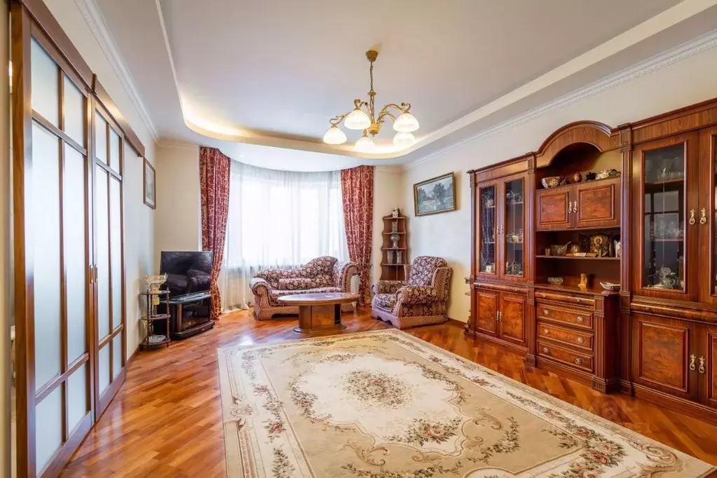 3-к кв. Москва Мичуринский просп., 11К4 (108.9 м) - Фото 1