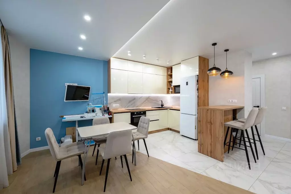 3-к кв. Кировская область, Киров ул. Калинина, 40 (82.0 м) - Фото 1