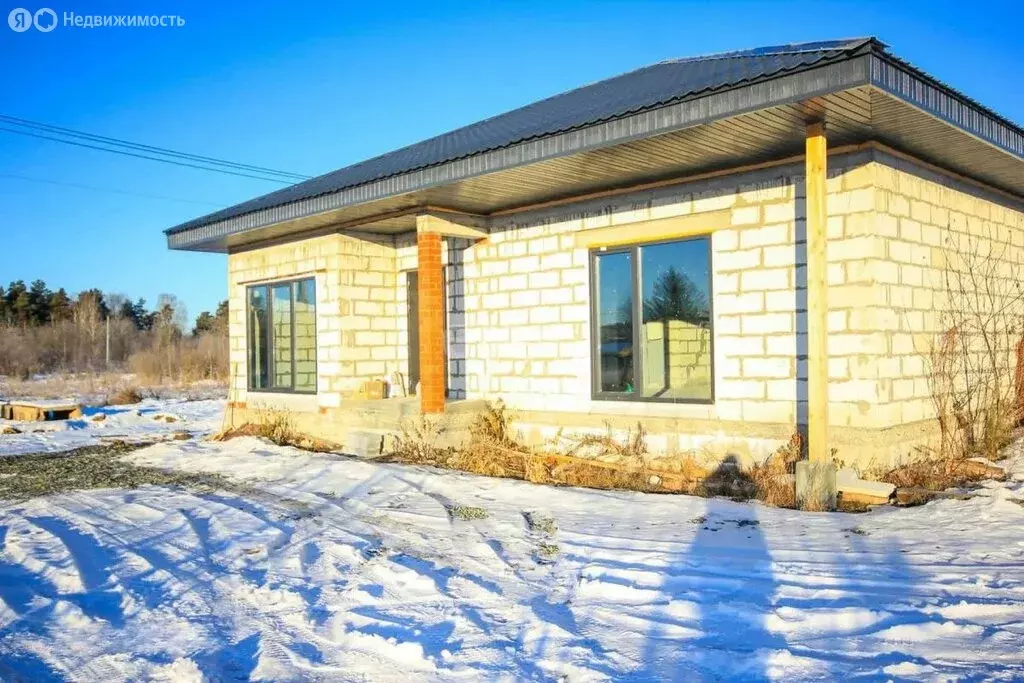 Дом в Пензенский район, Воскресеновский сельсовет, КП Озёра (95 м) - Фото 1