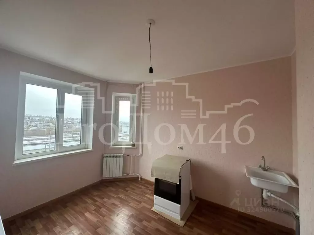 2-к кв. Курская область, Курск просп. Вячеслава Клыкова, 52 (60.0 м) - Фото 2