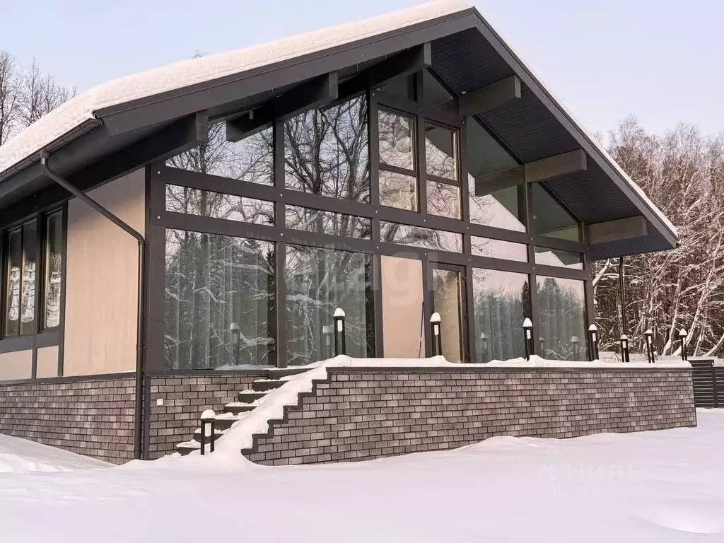 Дом в Москва д. Середнево, 75 (200 м) - Фото 1