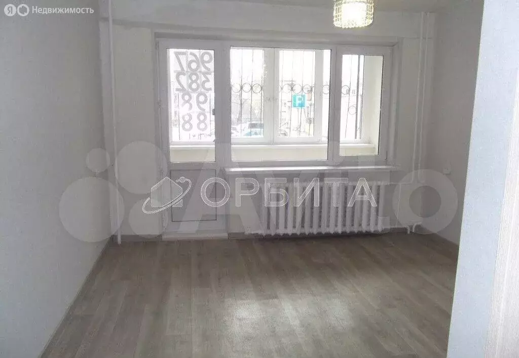1-комнатная квартира: Тюмень, улица 30 лет Победы, 79 (17 м) - Фото 1