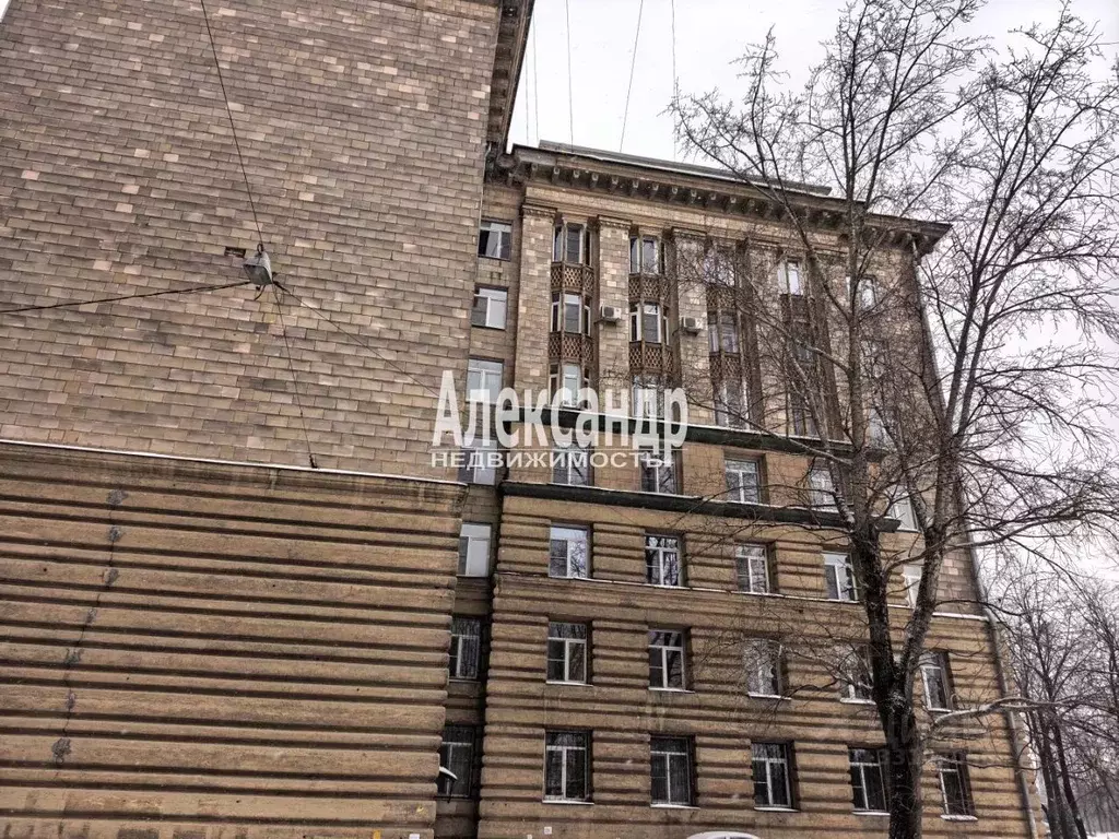 Комната Санкт-Петербург бул. Красных Зорь, 1 (14.0 м) - Фото 2
