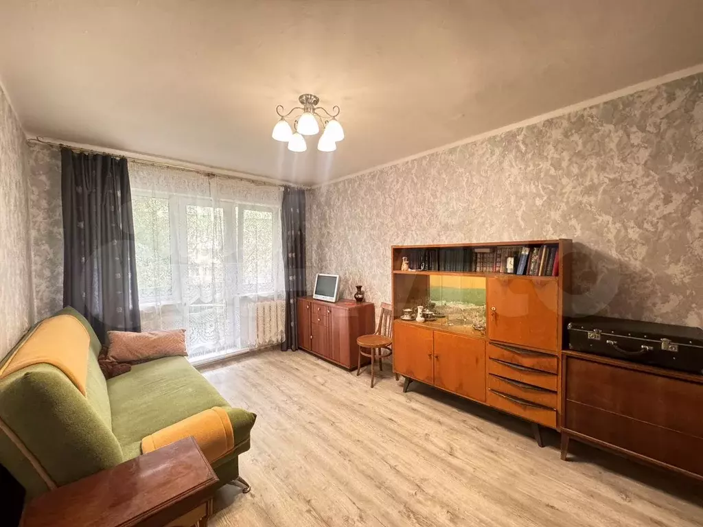 1-к. квартира, 30,6 м, 4/5 эт. - Фото 0