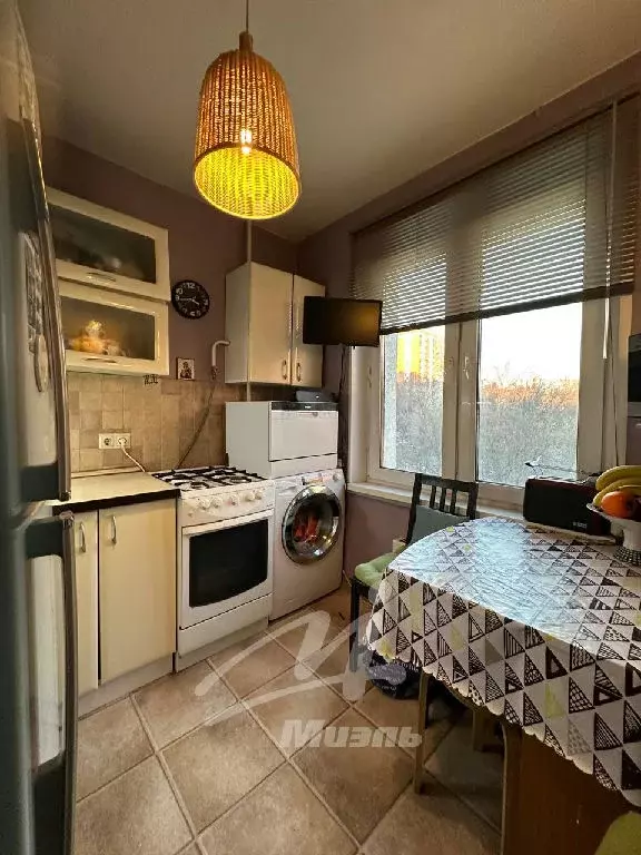 Продается 2-комнатная квартира - Фото 1