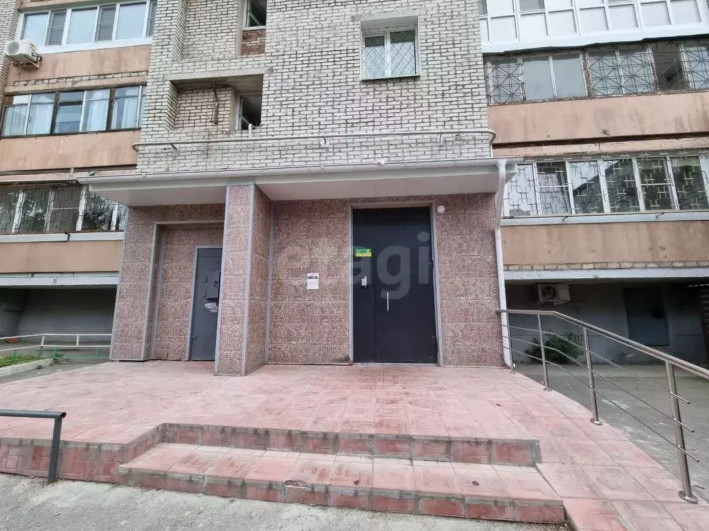 3-к кв. Хабаровский край, Хабаровск ул. Джамбула, 34 (62.9 м) - Фото 0