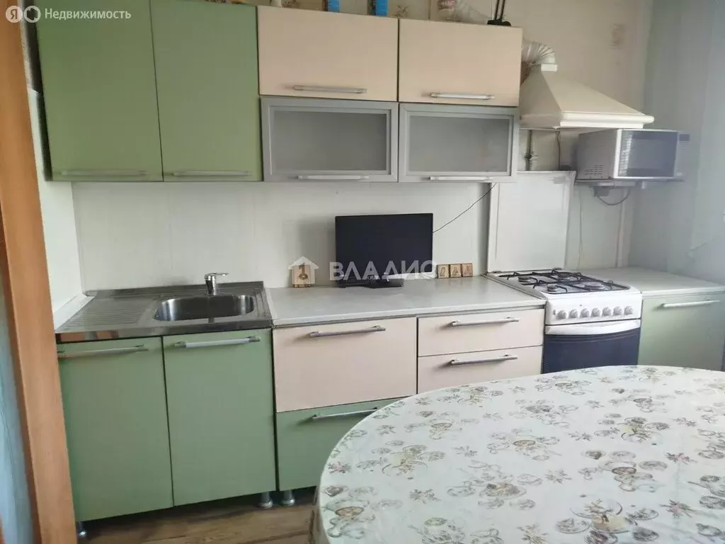 3-комнатная квартира: Красная Горбатка, Новая улица, 108 (66.8 м) - Фото 1