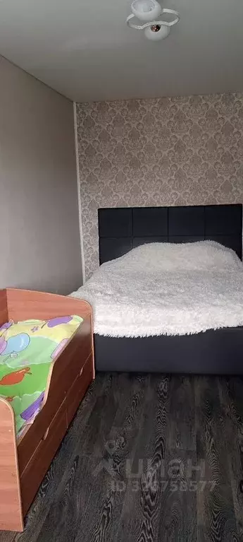 2-к кв. Омская область, Омск ул. 10 лет Октября, 178 (49.0 м) - Фото 1