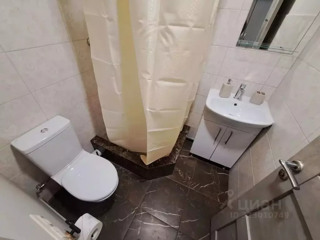 Комната Ленинградская область, Кингисеппский район, д. Вистино - Фото 2