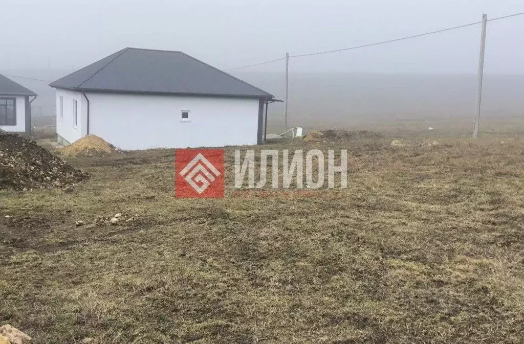 Участок в Крым, Симферопольский район, с. Урожайное ул. Таврическая ... - Фото 2