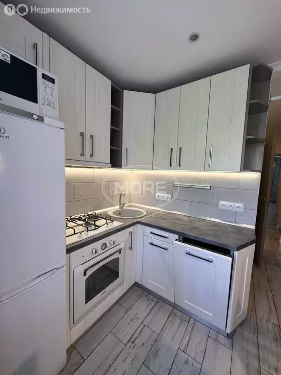 2-комнатная квартира: Калининград, улица Чайковского, 44 (48.5 м) - Фото 0