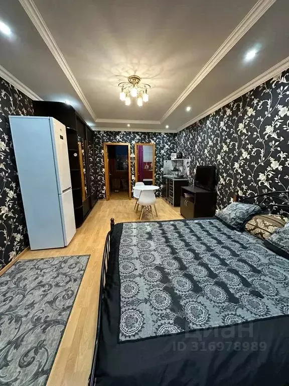 3-к кв. Краснодарский край, Сириус пгт ул. Энергетиков, 11А (33.0 м) - Фото 0