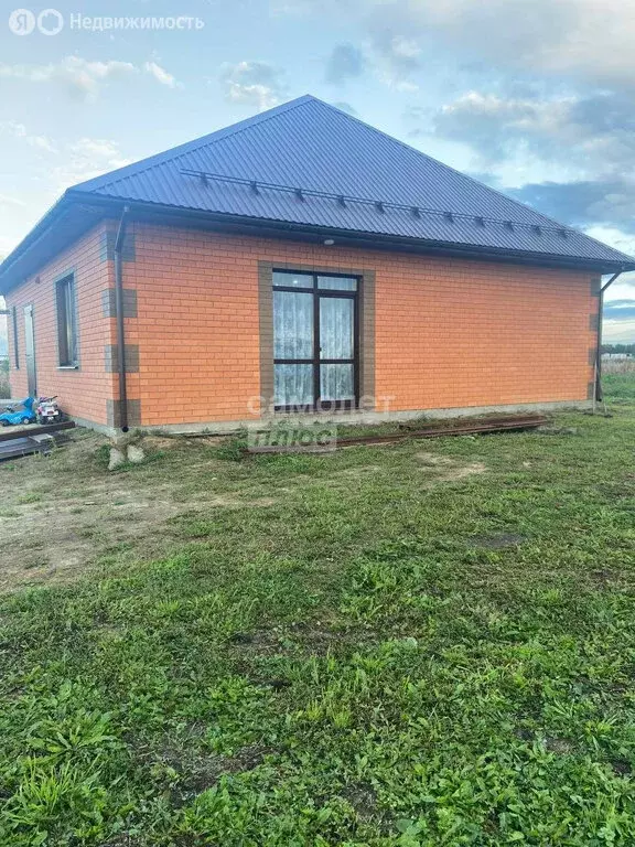 Дом в Заводоуковск, улица Виктора Важенина, 2 (105 м) - Фото 1