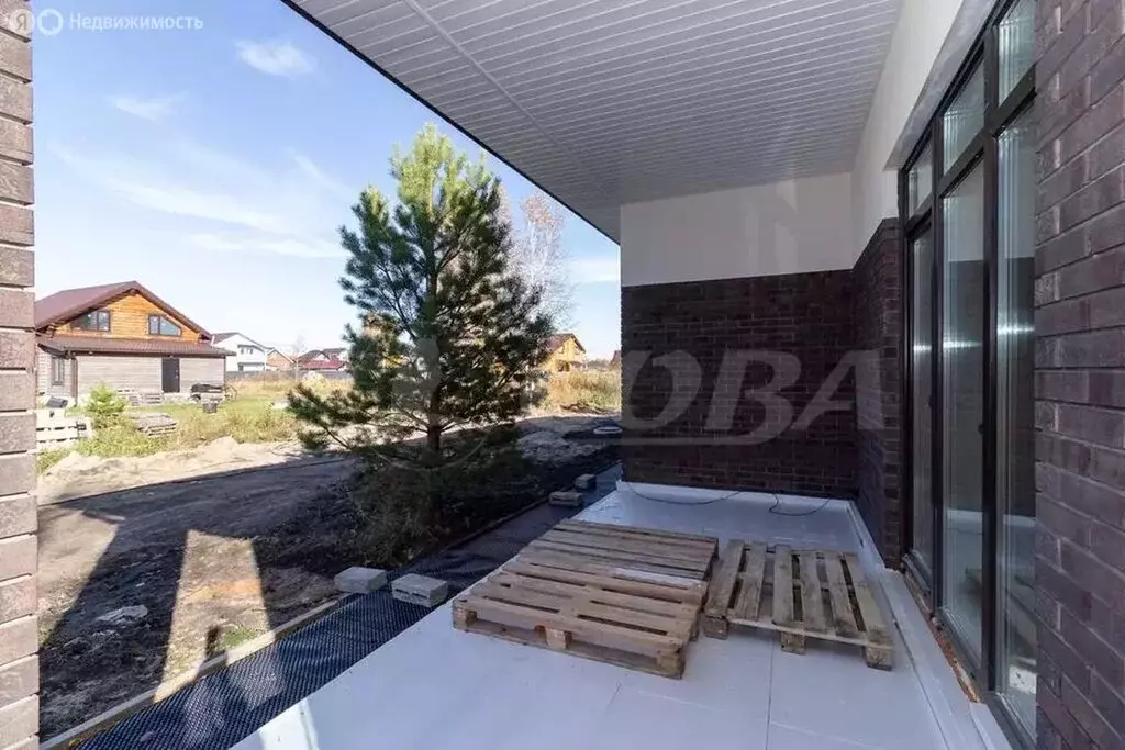 Дом в Тюменский муниципальный округ, деревня Ушакова, микрорайон ... - Фото 1