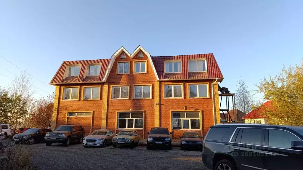 Коттедж в Красноярский край, Красноярск Цветной бул., 10 (676 м) - Фото 2