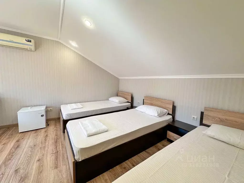 Комната Краснодарский край, Сочи Адлер жилрайон, ул. Чкалова, 26 (25.0 ... - Фото 1