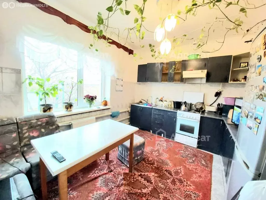 Дом в Волгоград, улица Композитора Гурилева (131 м) - Фото 1