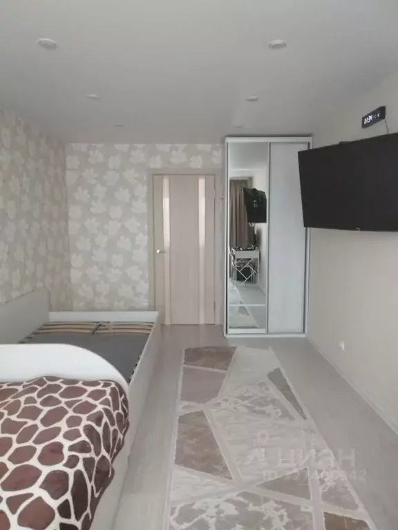 2-к кв. Мурманская область, Мурманск ул. Капитана Орликовой, 13 (56.01 ... - Фото 2