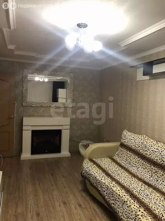 2-комнатная квартира: Зерноград, улица Колодина, 17 (44 м) - Фото 1