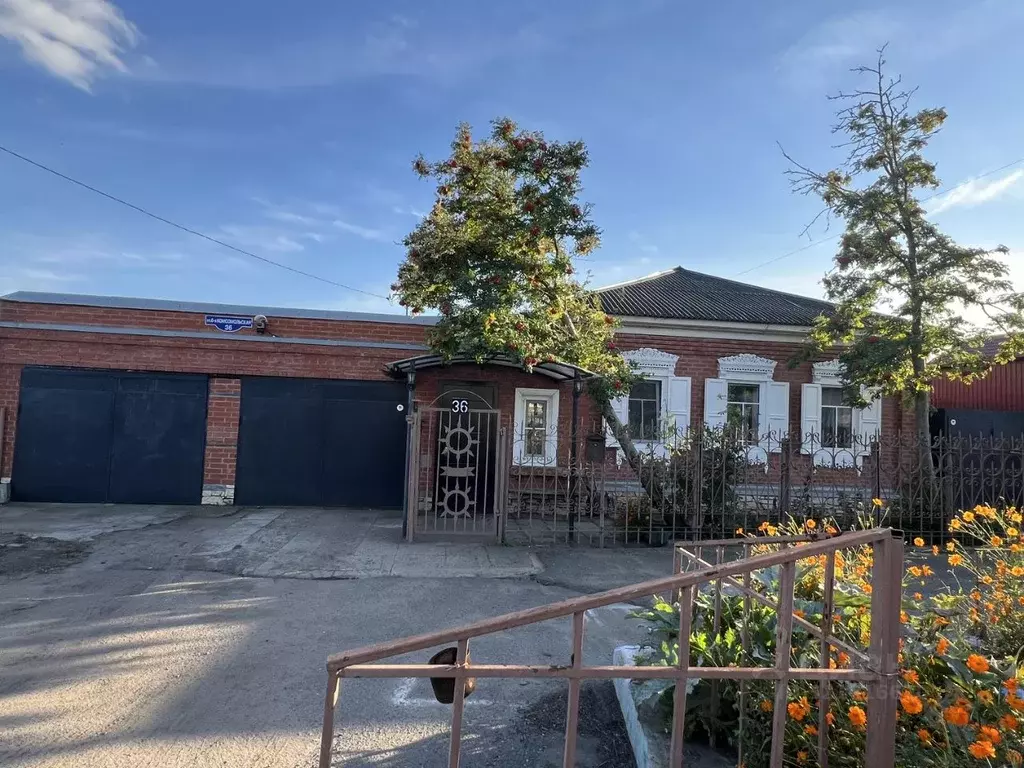 Дом в Омская область, Омск Порт-Артур мкр, ул. 6-я Комсомольская, 36 ... - Фото 1