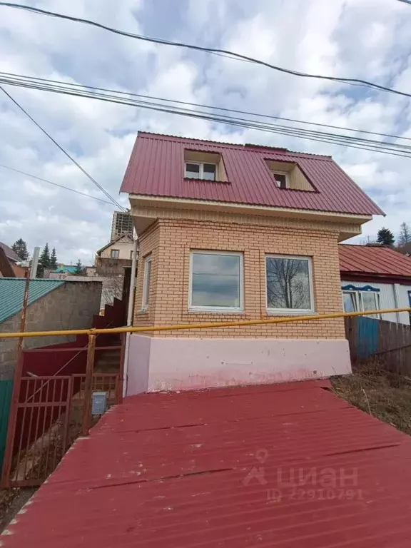 Дом в Башкортостан, Уфа ул. Нечаева (158 м) - Фото 0