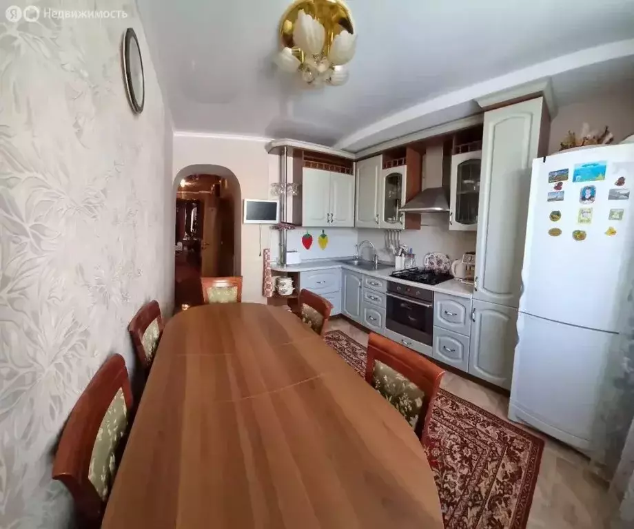 2-комнатная квартира: Чебаркуль, улица 8 Марта, 9 (62.2 м) - Фото 1