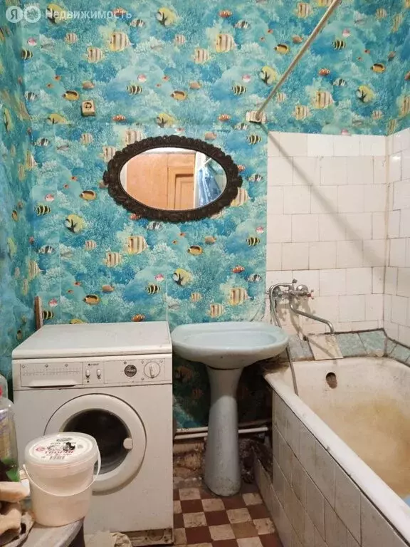 3-комнатная квартира: Волжский, Рабоче-Крестьянская улица, 20 (75.8 м) - Фото 0