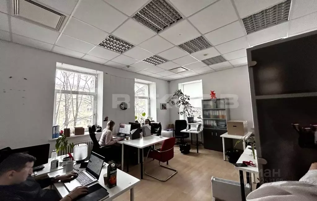 Офис в Санкт-Петербург наб. Реки Фонтанки, 50аЕ (292 м) - Фото 1