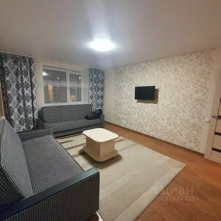 2-к кв. Пензенская область, Пенза Тамбовская ул., 23 (64.0 м) - Фото 0