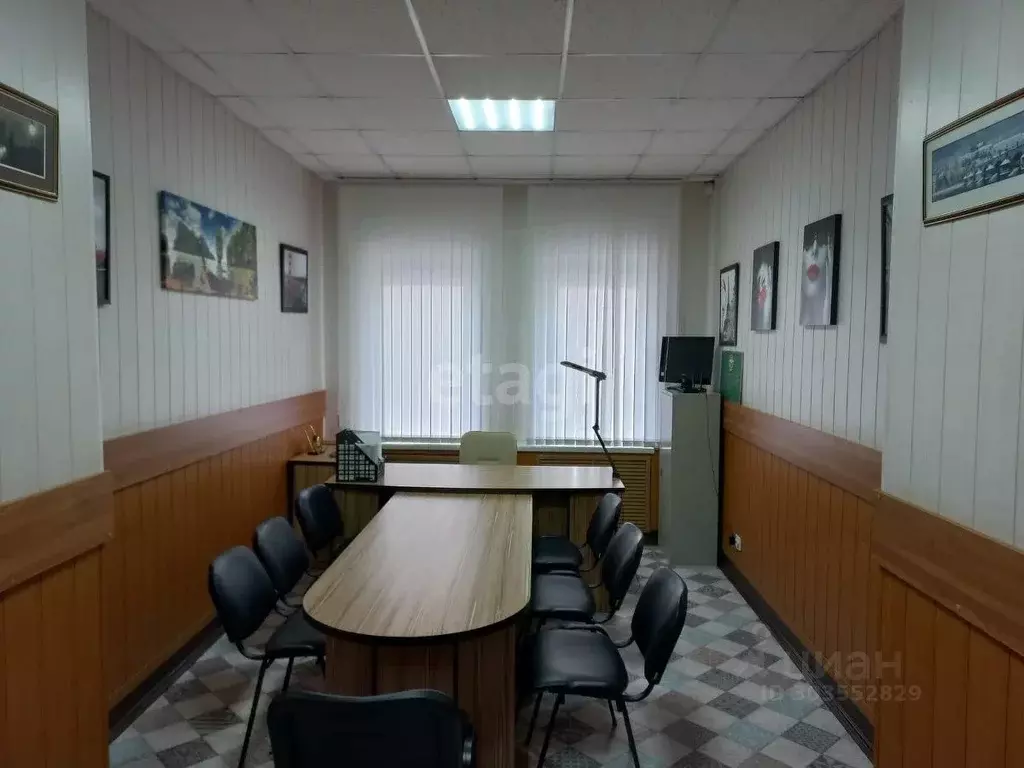 Офис в Мордовия, Саранск Строительная ул., 1 (20 м) - Фото 1