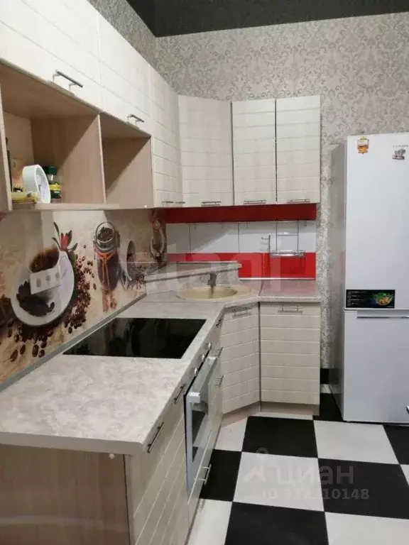 1-к кв. Омская область, Омск Пригородная ул., 27 (37.6 м) - Фото 1