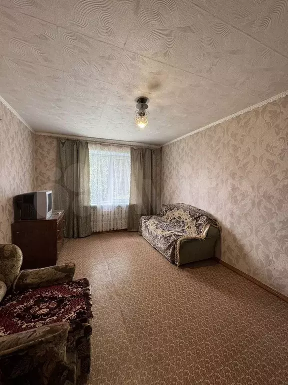 1-к. квартира, 40 м, 1/9 эт. - Фото 0