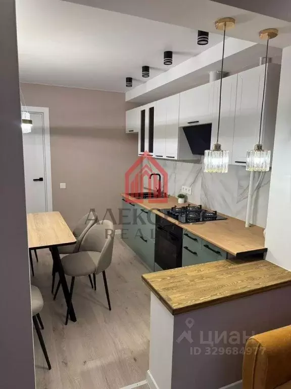 2-к кв. Севастополь просп. Генерала Острякова, 155А (48.0 м) - Фото 2