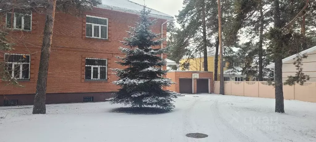 Коттедж в Новосибирская область, Новосибирск пос. Лесной Авиации,  ... - Фото 1