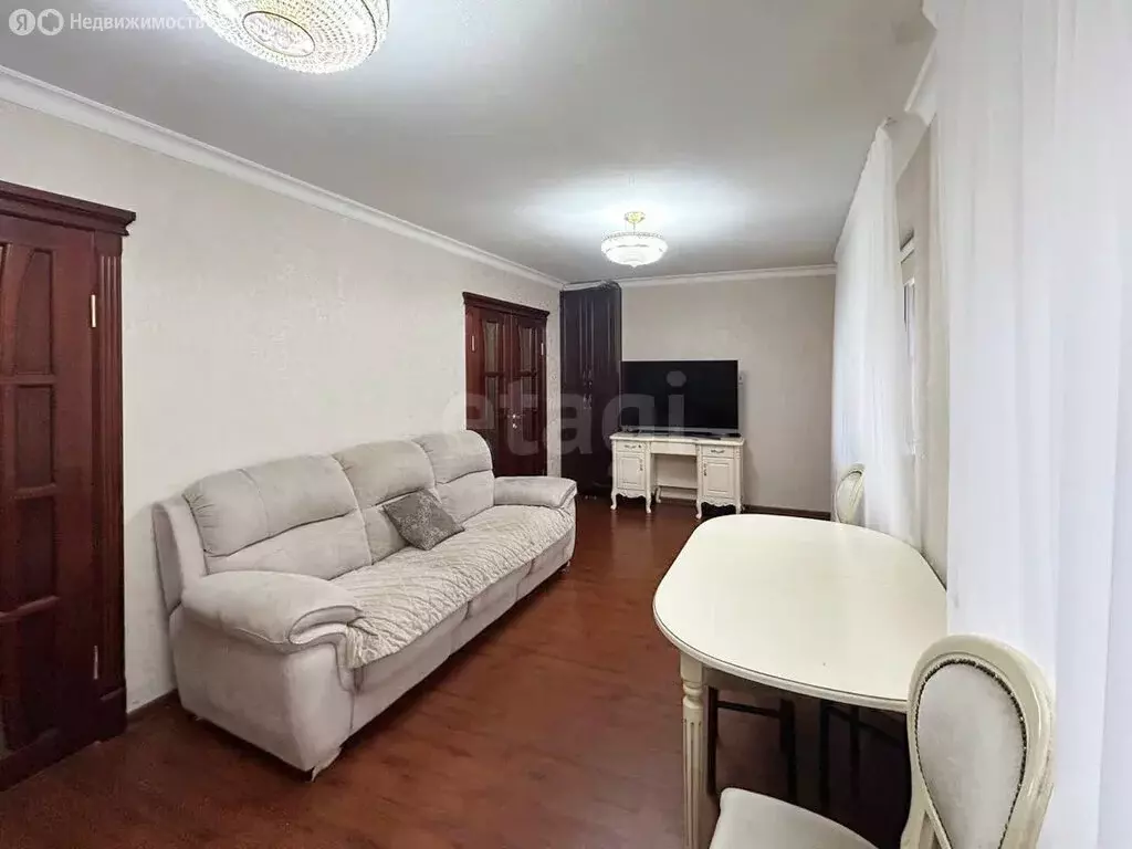 3-комнатная квартира: Нальчик, улица Кешокова, 103А (53.7 м) - Фото 1