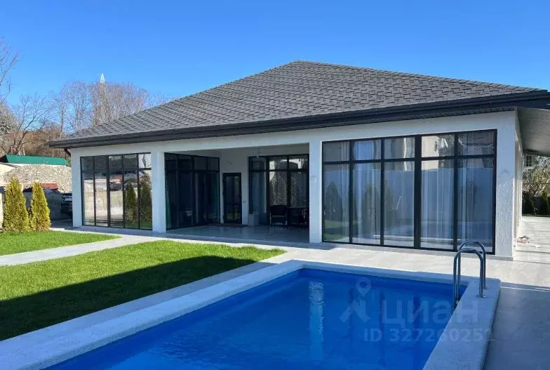 Дом в Краснодарский край, Сочи городской округ, с. Черешня  (200 м) - Фото 1