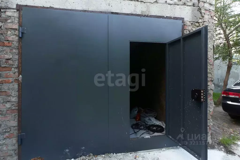 Гараж в Тюменская область, Тюмень ул. Максима Горького, 41а (16 м) - Фото 1